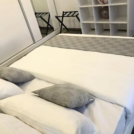 Casa Da Arvore Im Eukalyptuswald *