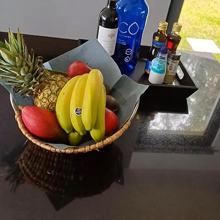 ヴィラ Casa Da Arvore Im Eukalyptuswald Cova do Moirão