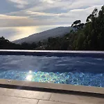 Casa Da Arvore Im Eukalyptuswald *