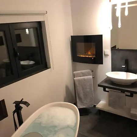 Βίλα Casa Da Arvore Im Eukalyptuswald *