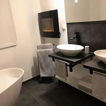 Casa Da Arvore Im Eukalyptuswald *