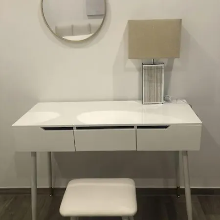 Casa Da Arvore Im Eukalyptuswald * Cova do Moirao