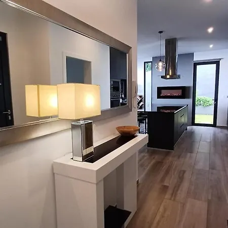 Willa Casa Da Arvore Im Eukalyptuswald