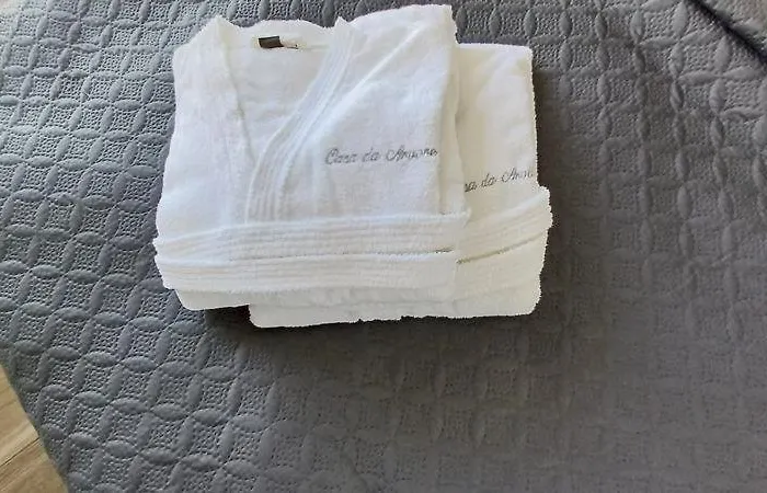 Casa Da Arvore Im Eukalyptuswald