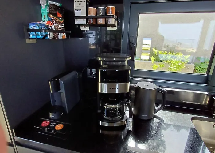 Casa Da Arvore Im Eukalyptuswald * Cova do Moirao